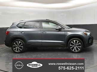 Used 2023 Volkswagen Taos SE AWD/4WD video 1