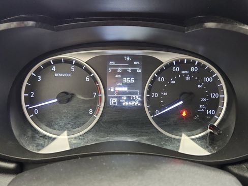 Used 2023 Nissan Versa S w/ Trunk Package image 14