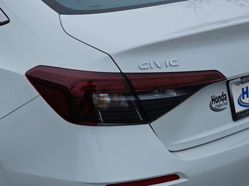 Used 2026 Honda Civic LX image 18