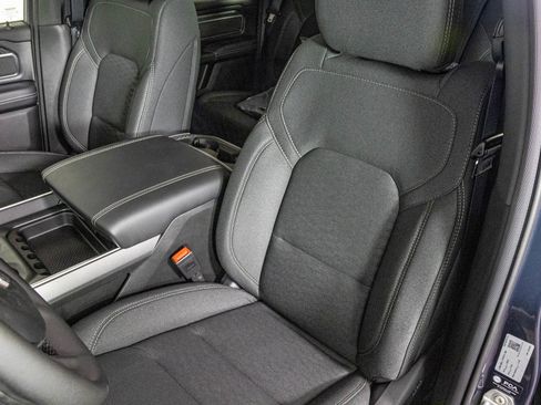 New 2026 RAM 1500 Big Horn AWD/4WD image 18