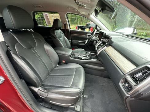 Used 2022 Kia Sorento S AWD/4WD image 24