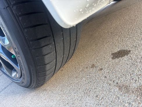 Used 2019 Nissan 370Z Touring RWD image 14