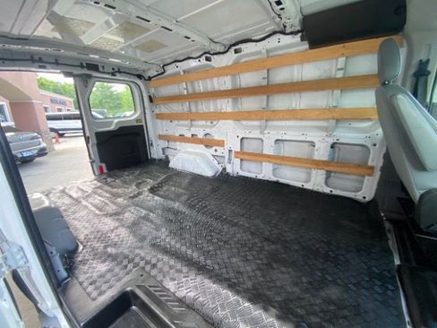 Used 2021 Ford Transit 250 Low Roof w/ Exterior Upgrade Package RWD image 13