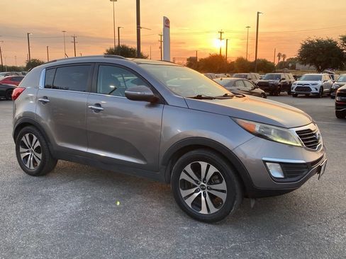 Used 2012 Kia Sportage EX w/ EX Premium Pkg FWD image 2