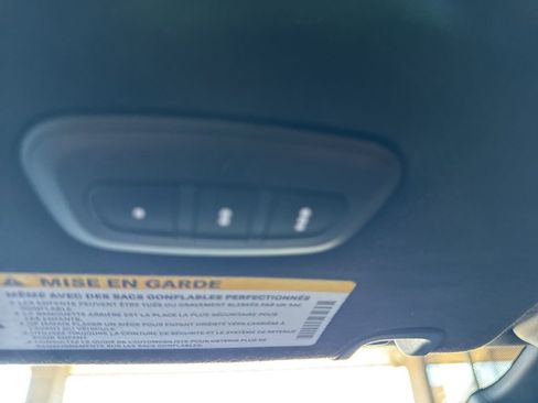 Used 2024 Chrysler Pacifica Pinnacle w/ Trailer Tow Group image 24