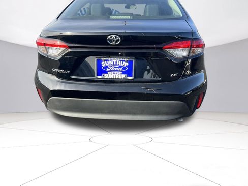 Used 2024 Toyota Corolla LE image 11