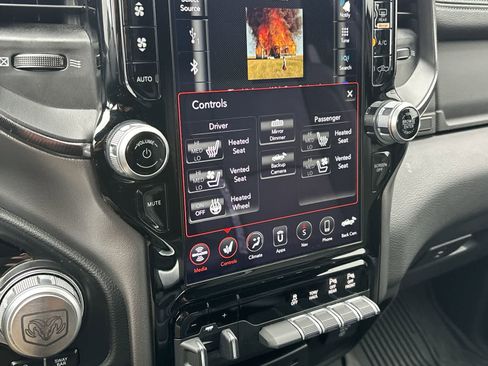 Used 2020 RAM 2500 Power Wagon image 18