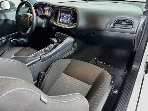 Used 2022 Dodge Challenger GT RWD image 28