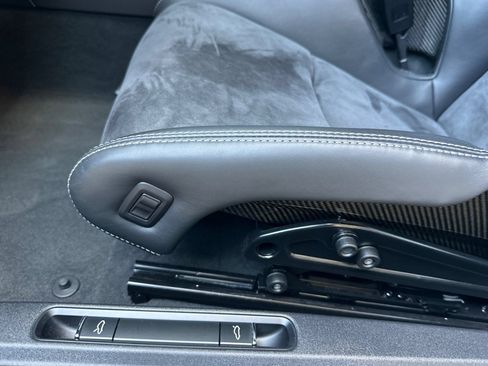Used 2018 Porsche 911 GT2 RS RWD image 14