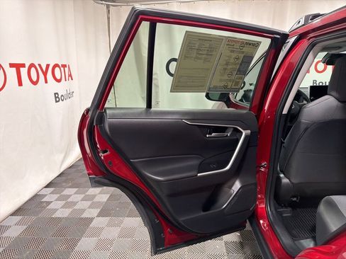 Used 2024 Toyota RAV4 XLE w/ Convenience Package AWD/4WD image 18