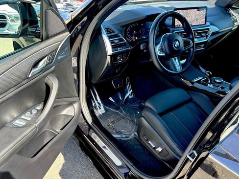 Used 2023 BMW X3 xDrive30i w/ M Sport Package image 16