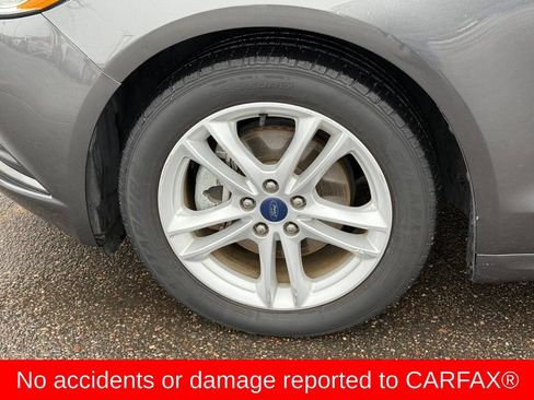 Used 2018 Ford Fusion S image 4