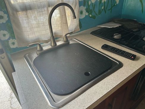 Used 2011 Mercedes-Benz Sprinter 3500 image 17