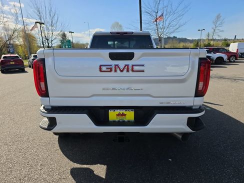 Certified 2021 GMC Sierra 3500 Denali w/ Denali Ultimate Package AWD/4WD image 5