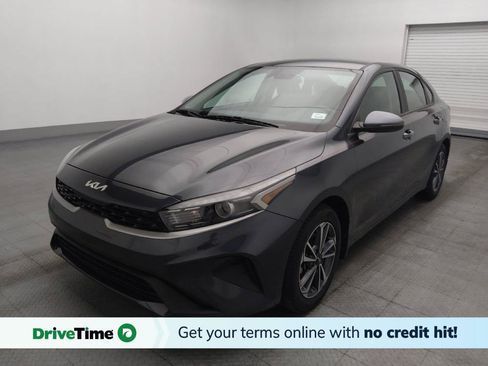 Used 2024 Kia Forte LXS w/ LXS Technology Package FWD image 1