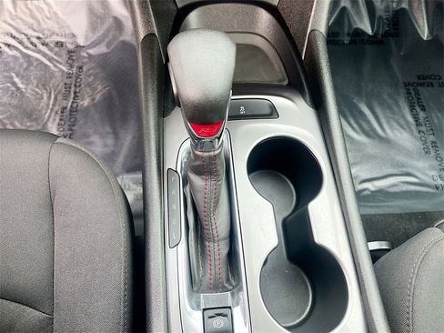 Used 2023 Chevrolet Malibu RS image 17