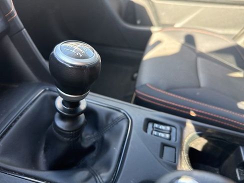 Used 2023 Subaru Crosstrek 2.0i Premium image 32