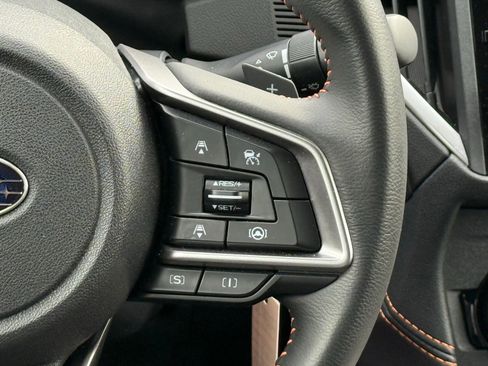 Used 2023 Subaru Crosstrek 2.0i Premium image 28