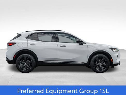 Used 2023 Buick Envision Essence w/ Sport Touring Package AWD/4WD image 8