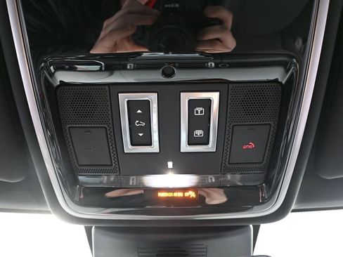 Used 2021 Land Rover Range Rover Westminster Edition AWD/4WD image 36