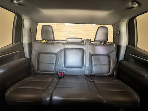 Used 2022 GMC Sierra 1500 Elevation image 7