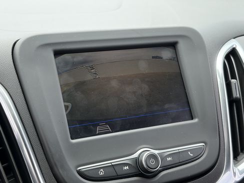 Used 2020 Chevrolet Equinox LT FWD image 7