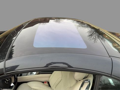 Used 2017 Mercedes-Benz SL 550 image 30