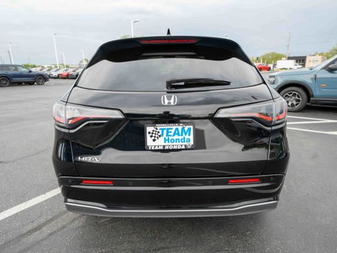 Certified 2025 Honda HR-V EX-L image 5