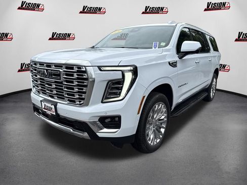 Used 2026 GMC Yukon XL Denali w/ Advanced Technology Package AWD/4WD image 1