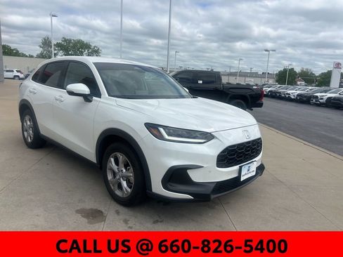 Used 2024 Honda HR-V LX image 4