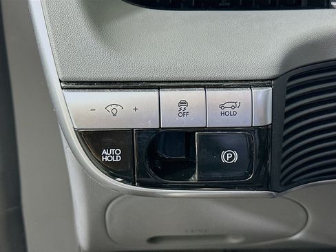 Used 2024 Hyundai Ioniq 5 SEL RWD image 16