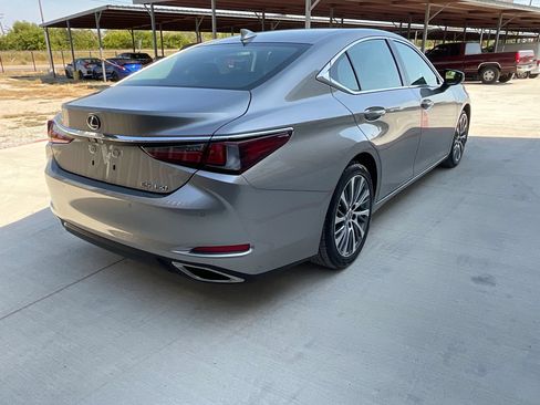 Used 2019 Lexus ES 350 w/ Accessory Package 2 FWD image 10