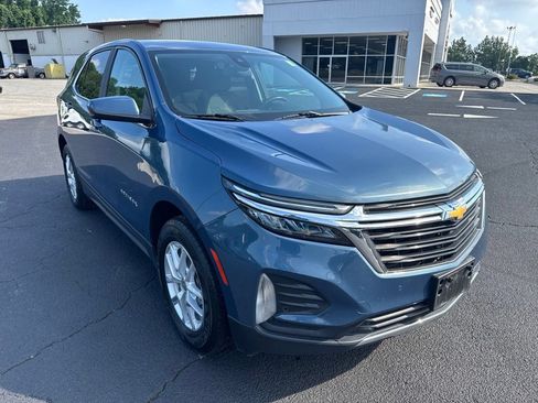 Used 2024 Chevrolet Equinox LT AWD/4WD image 4