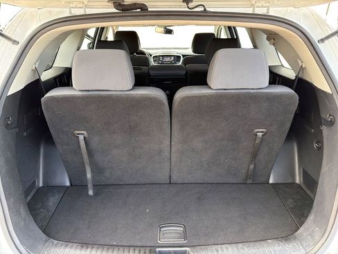 Used 2016 Kia Sorento FWD w/ LX Convenience Package image 13
