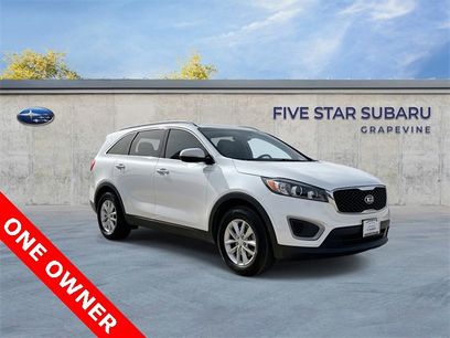 Used 2016 Kia Sorento LX w/ LX Convenience Package