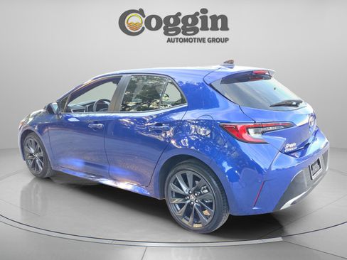 Used 2026 Toyota Corolla XSE image 3