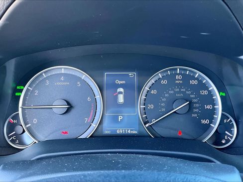 Used 2019 Lexus RX 350L w/ Premium Package image 22