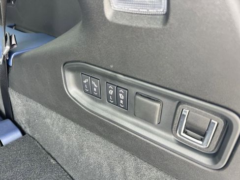 New 2026 Cadillac Vistiq Premium Luxury image 33