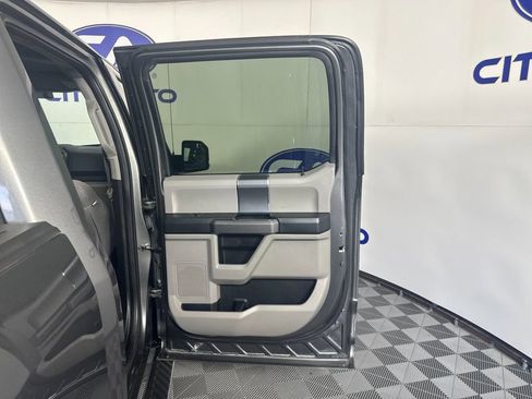 Used 2016 Ford F150 XLT w/ Equipment Group 302A Luxury image 33