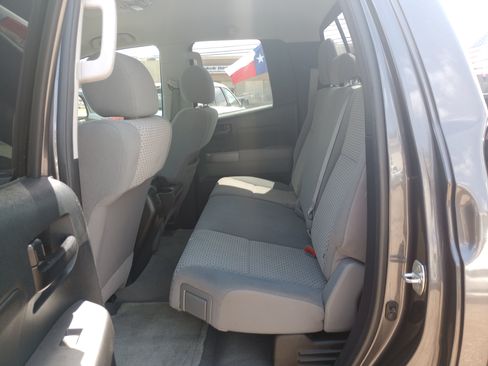 Used 2011 Toyota Tundra 2WD Double Cab w/ SR5 Pkg image 11