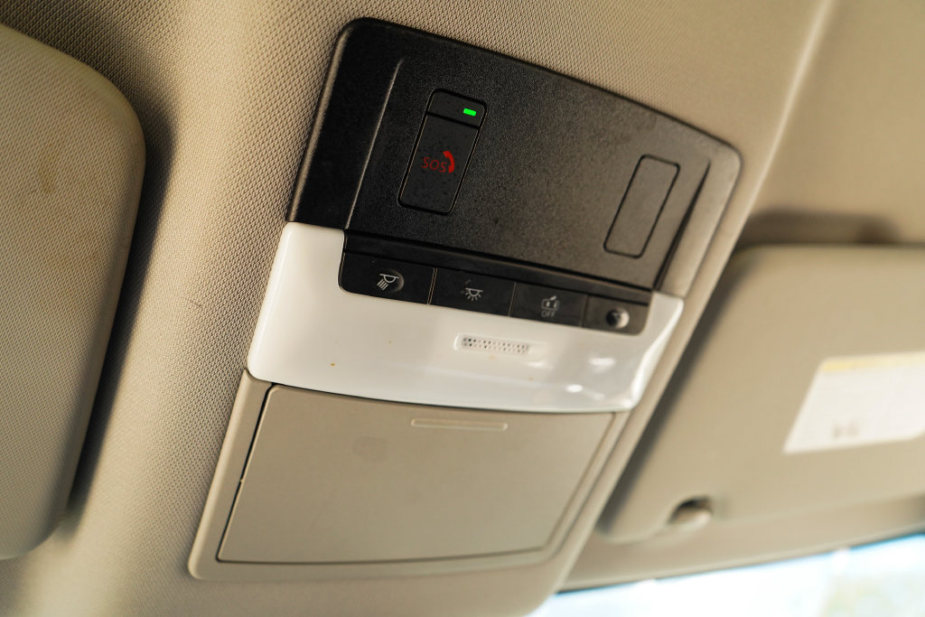 Used 2023 Nissan Rogue SV FWD image 12