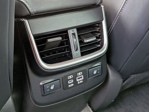 Used 2023 Subaru Legacy Touring XT image 28