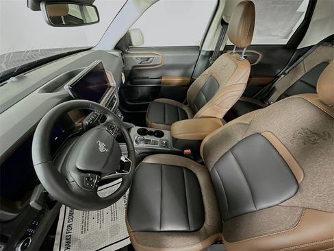 New 2025 Ford Bronco Sport Outer Banks image 11