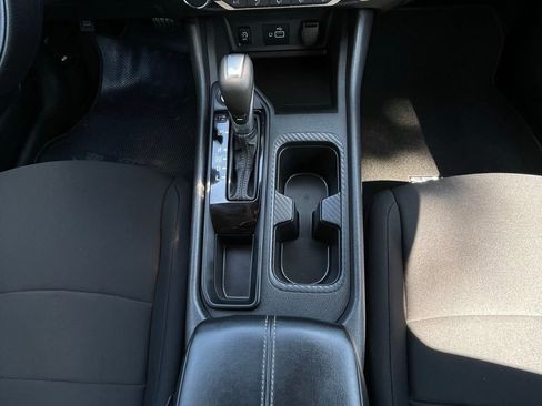 Used 2025 Nissan Sentra S FWD image 19
