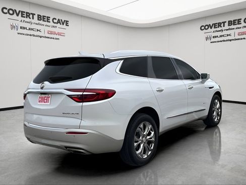 Used 2019 Buick Enclave Avenir w/ Avenir Technology Package image 9