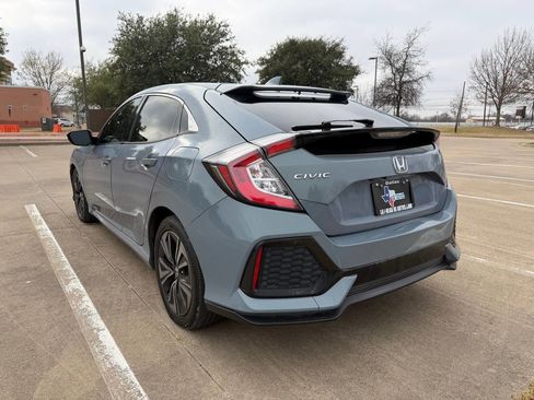 Used 2019 Honda Civic EX image 4