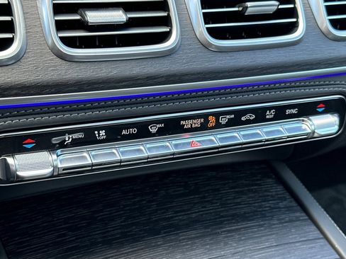 New 2026 Mercedes-Benz GLE 53 AMG 4MATIC image 17