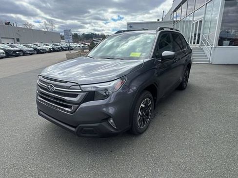 New 2026 Subaru Forester Premium AWD/4WD image 3