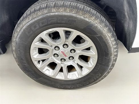 Used 2020 GMC Yukon SLT w/ Open Road Package image 35