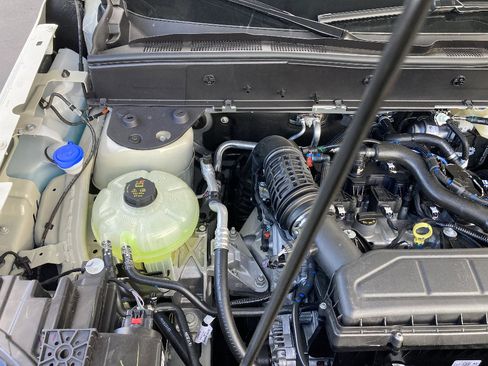 New 2025 Ford Bronco Sport Outer Banks w/ Sasquatch Outer Banks Package AWD/4WD image 40